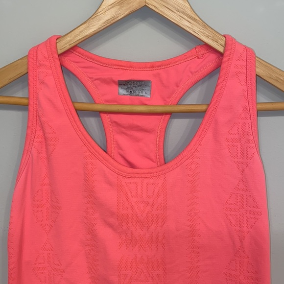 Athleta soft workout tank with built in bra, bright coral great condition Large - Picture 2 of 6